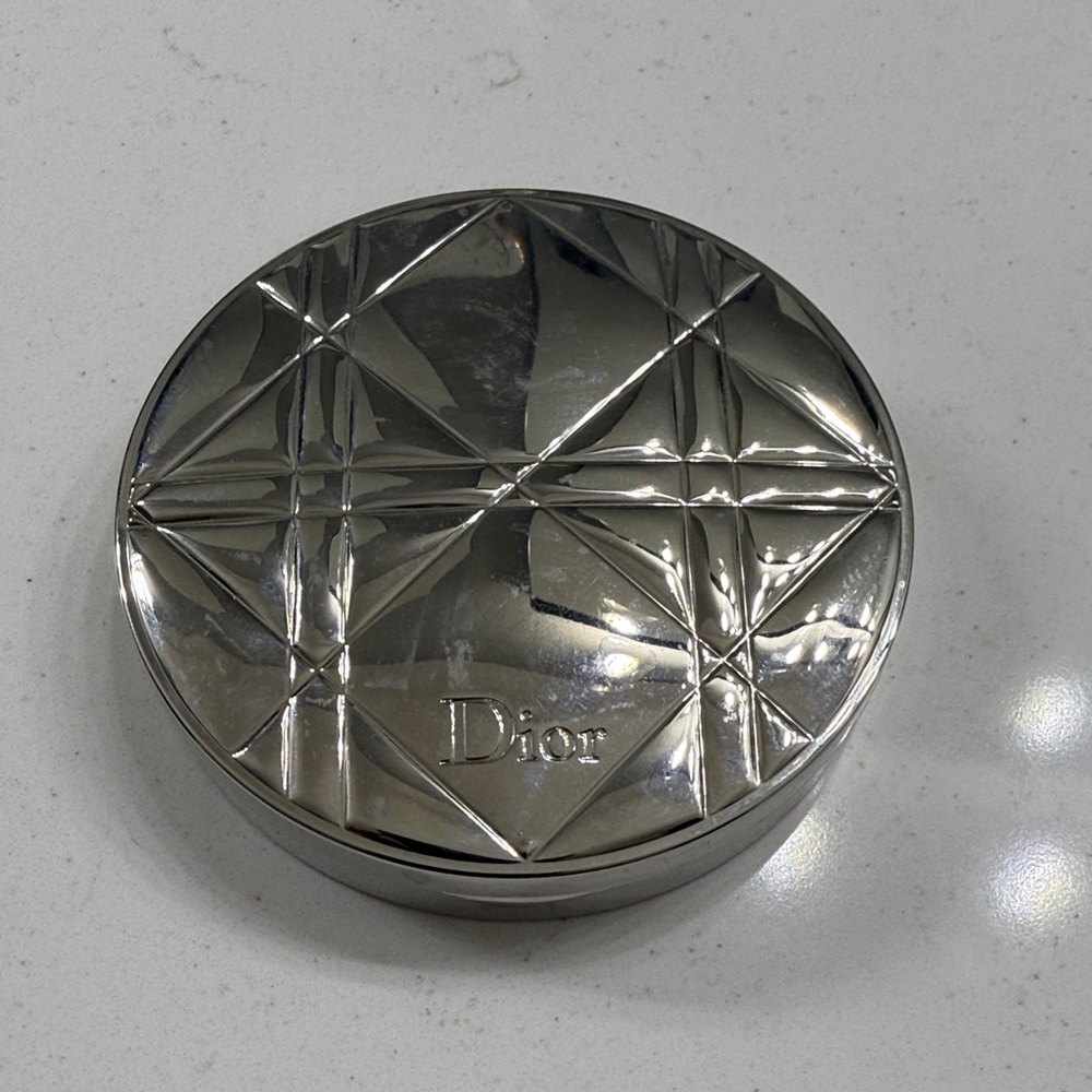Dior Holo Gold Luminizer Compact
